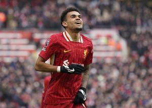 阿斯：迪亚斯是巴萨头号目标，巴萨相信球员有能力向利物浦施压