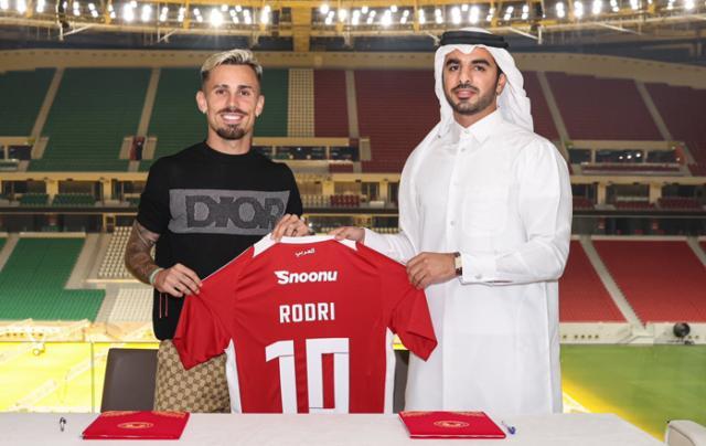 开云官网-24岁边锋西亚淘金：给你工资翻4倍，你去不去？