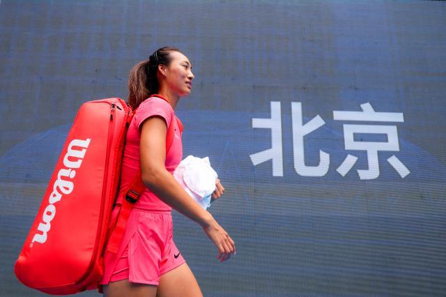 开云app-开启备战模式，郑钦文钻石球场完成中网首练